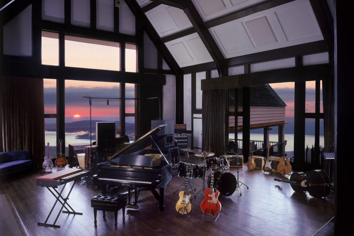 21 AweInspiring Music Studios Around the World