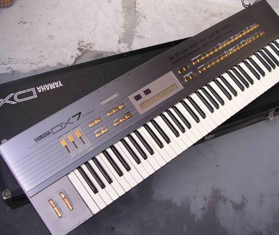 Yamaha DX7 Digital Synthesizer All Models, Prices & Specs